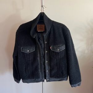 Levi’s Black Sherpa Jacket (Sz L)